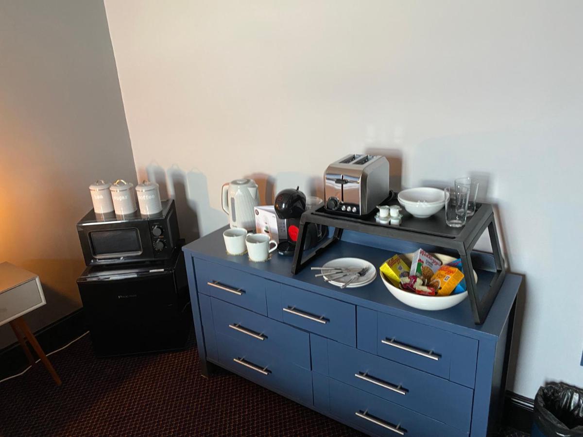 Bay View Rooms At Mentone Hotel 웨스턴슈퍼매어 외부 사진
