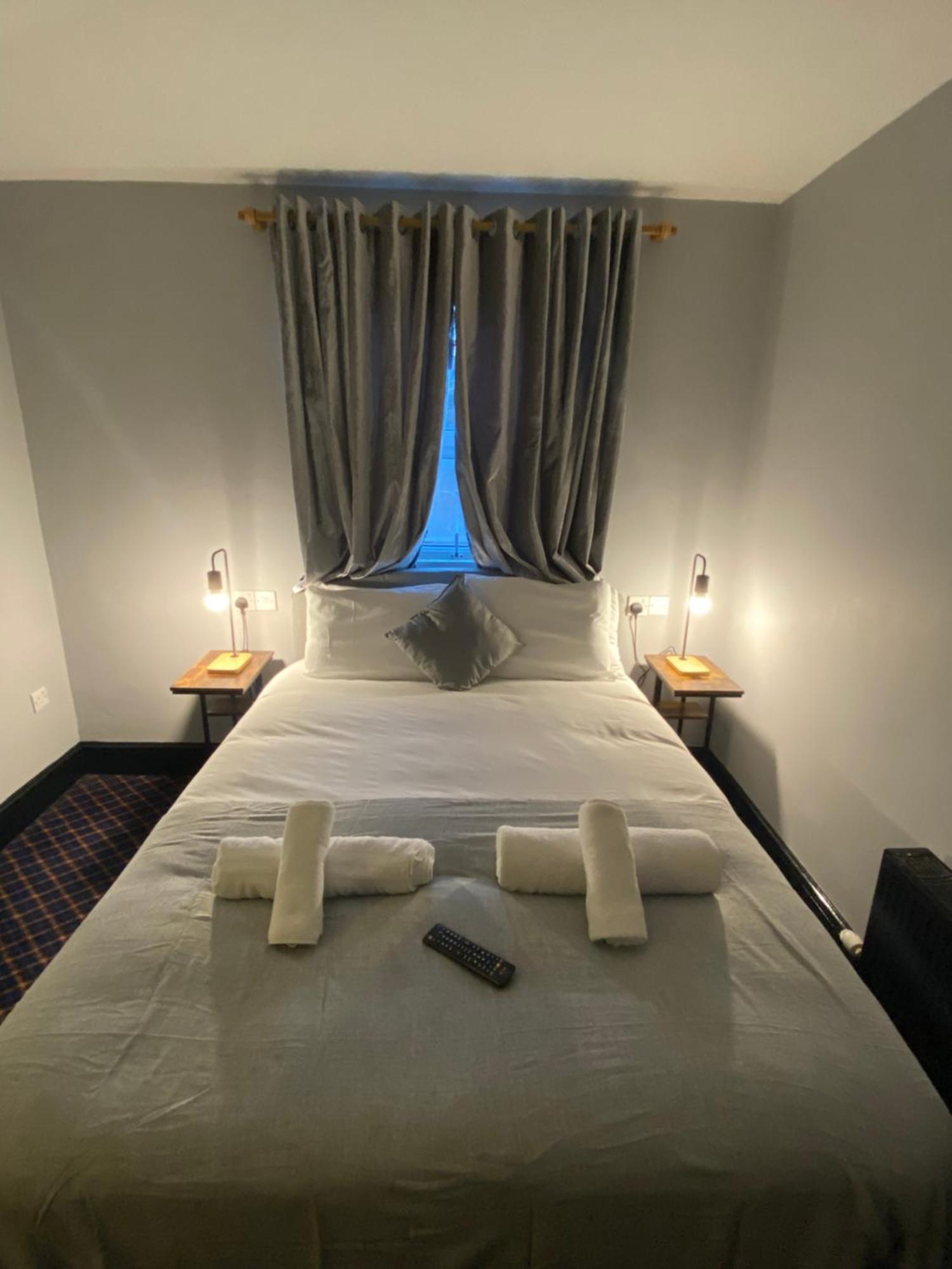 Bay View Rooms At Mentone Hotel 웨스턴슈퍼매어 외부 사진