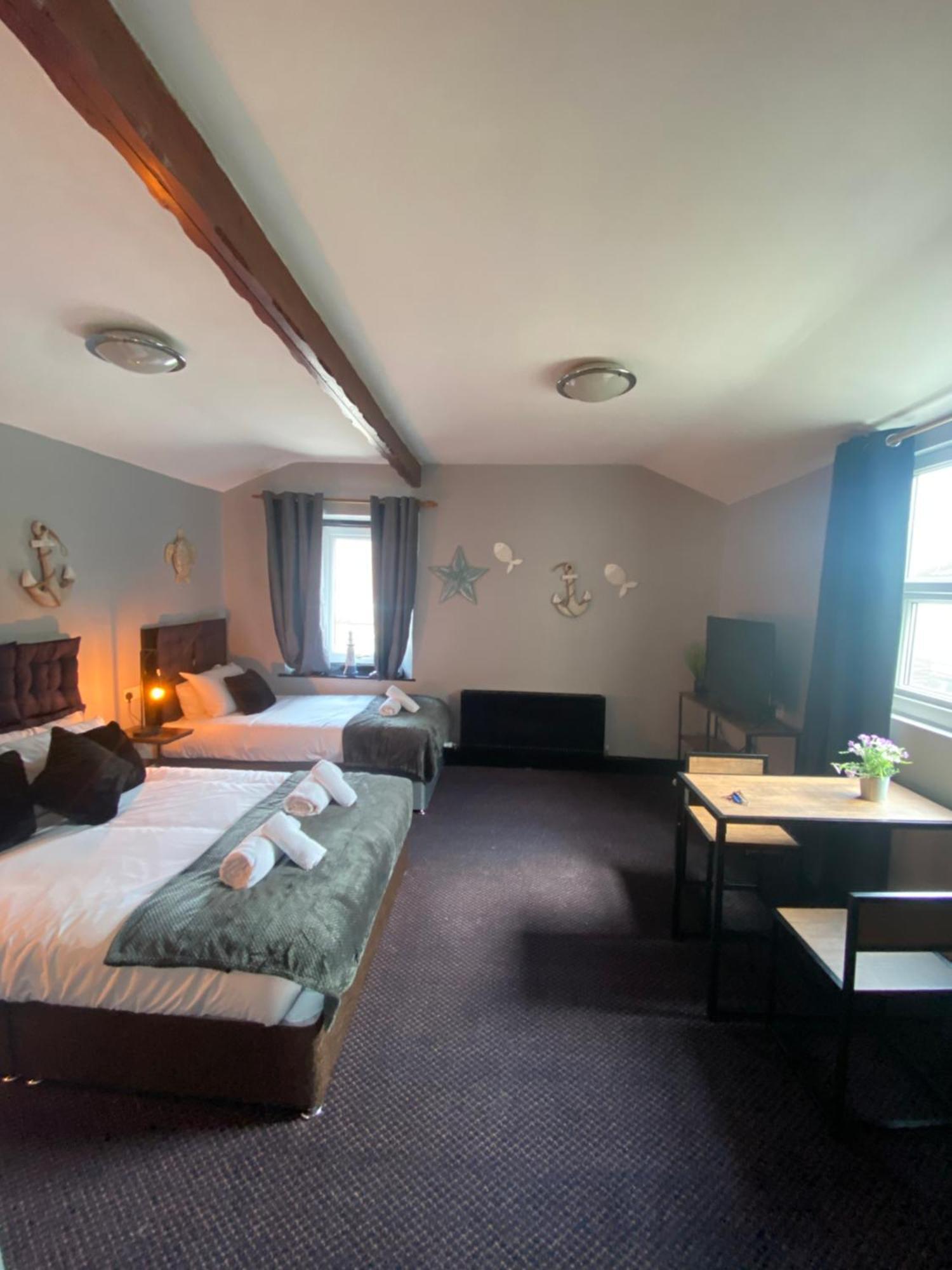 Bay View Rooms At Mentone Hotel 웨스턴슈퍼매어 외부 사진
