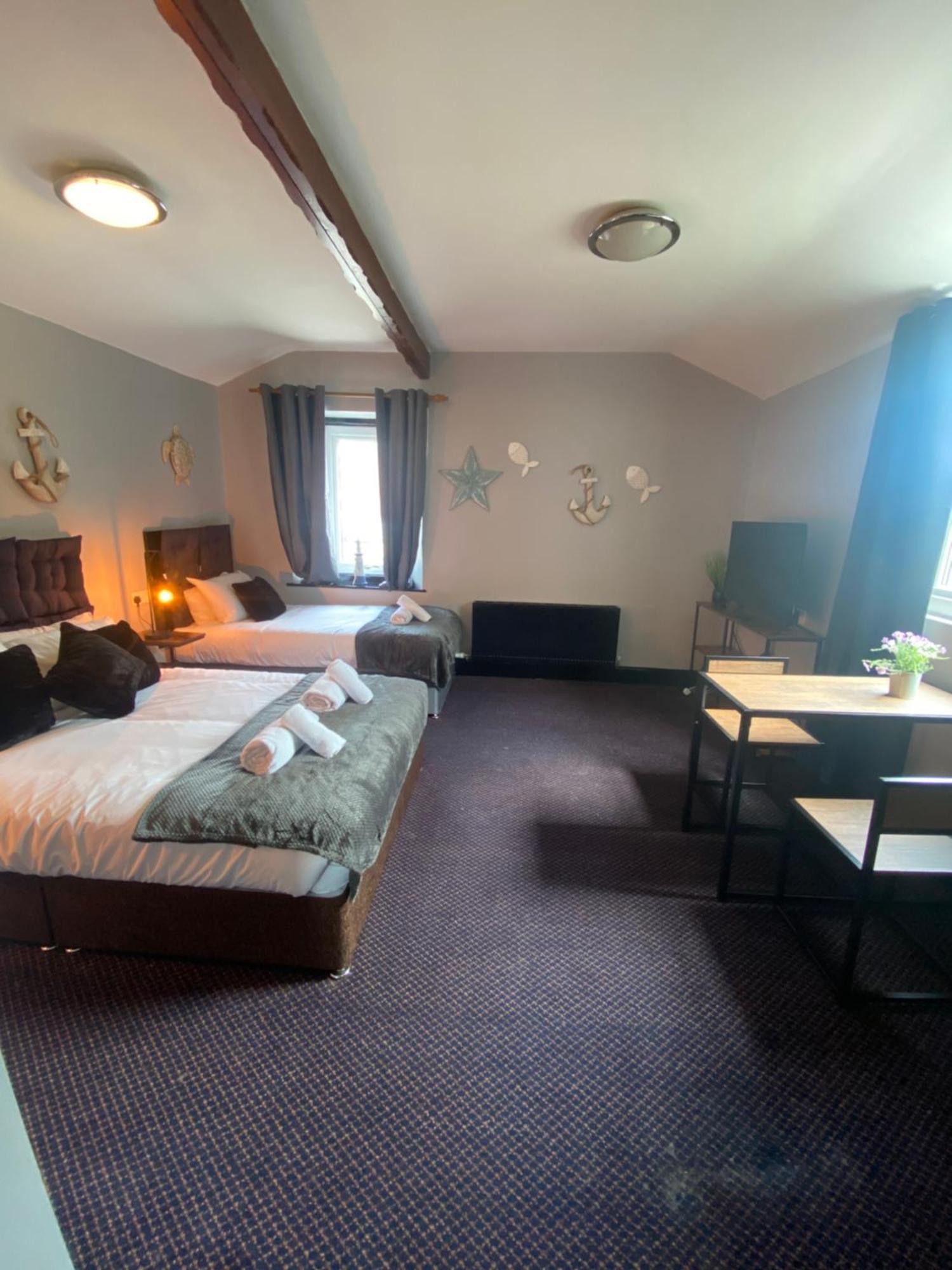 Bay View Rooms At Mentone Hotel 웨스턴슈퍼매어 외부 사진